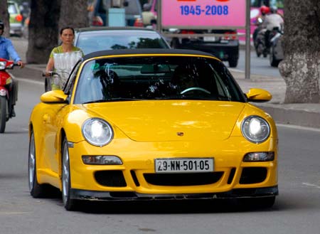 Những mẫu xe độc có mặt ngày càng nhiều tại thị trường Việt Nam. Ảnh: VnE  