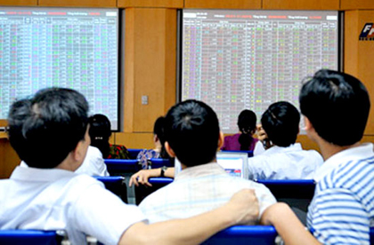 Mã bluechip "giải cứu" thị trường chứng khoán