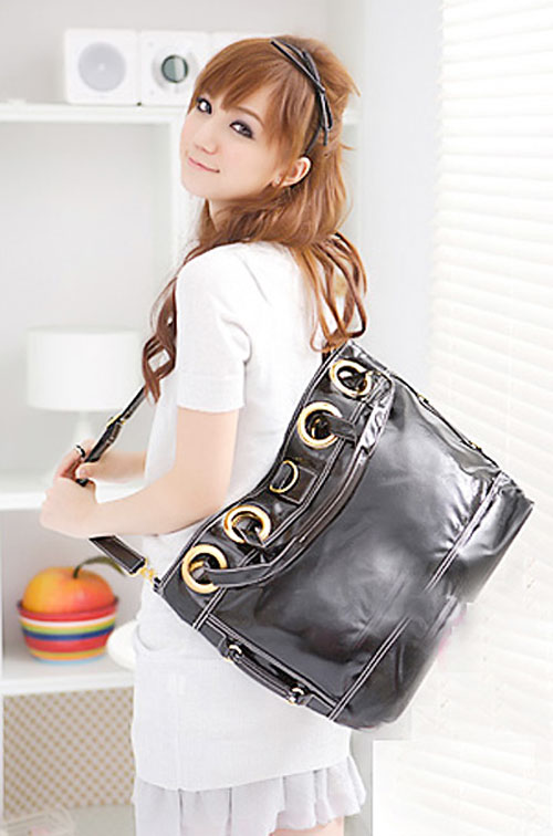 Cá tính cùng túi big size