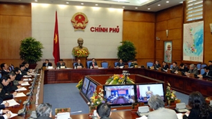 Chính phủ yêu cầu các bộ, cơ quan, địa phương tập trung sức cao nhất vào việc kiềm chế lạm phát, ổn định kinh tế vĩ mô - Ảnh Chinhphu.vn: Phiên họp Chính phủ thường kỳ tháng 2-2011.