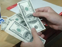 Thị trường ngoại tệ tự do có hiện tượng “đóng băng”