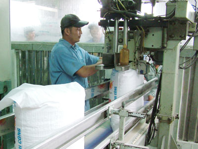 Sẽ nâng sản lượng mía nguyên liệu lên 400.000 tấn vào năm 2015