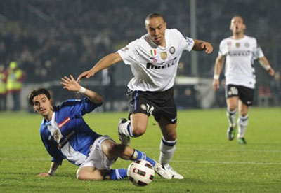 Đường đua lại rộng mở