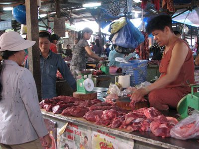 Giá thực phẩm tươi sống tiếp tục tăng