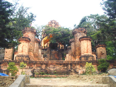 Lập hồ sơ 16 di sản văn hóa phi vật thể