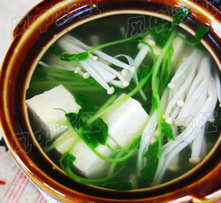 Món ăn: Canh nấm kim châm cải xoong