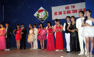 Tổ chức cuộc thi “Học sinh tài năng - thanh lịch”