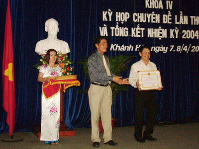 Nhiều đổi mới trong việc quyết định những vấn đề quan trọng ở địa phương