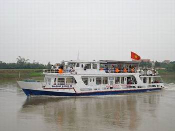 Phương tiện vận tải thủy phải trang bị đầy đủ thiết bị cứu sinh, cứu hỏa