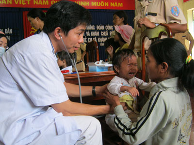 Thắp sáng vẻ đẹp những “trái tim tình nguyện”