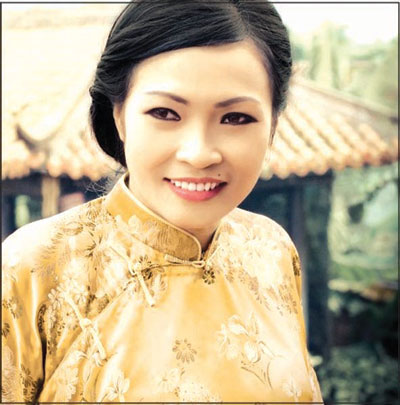 Ca sĩ Phương Thanh giao lưu với khán giả Nha Trang