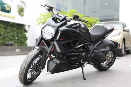 Ducati Diavel Carbon có mặt tại Hà Nội