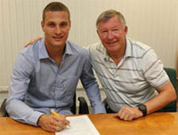 Ferguson, Vidic nhận giải xuất sắc nhất Premier League