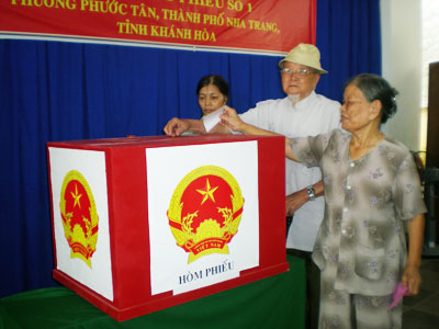 Công bố kết quả bầu cử đại biểu HĐND tỉnh Khánh Hòa nhiệm kỳ 2011 - 2016