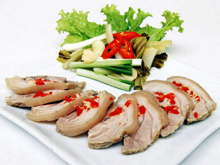 Món ăn: Chân giò lợn ngâm giấm