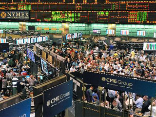 Giá dầu thô bất ngờ tăng