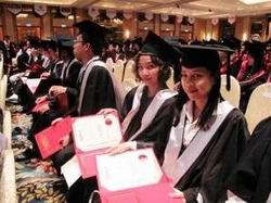 Ban hành mẫu bằng tốt nghiệp đại học mới