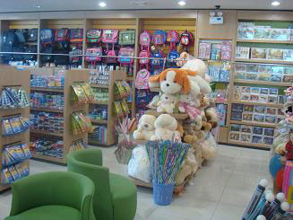 “Khám phá thành phố Siêu nhân” tại Nhà sách Phương Nam, Nha Trang