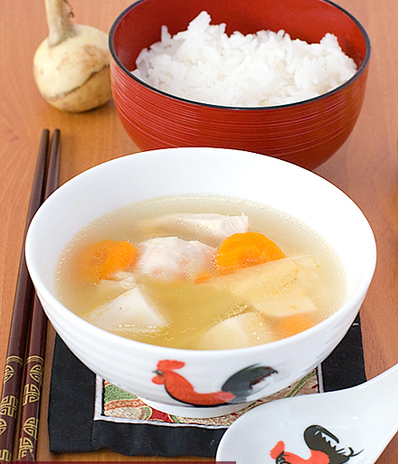 Món ăn: Canh gà hành sắn ngon lạ