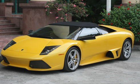 Cận cảnh Lamborghini LP640 mui trần tại Hà Nội