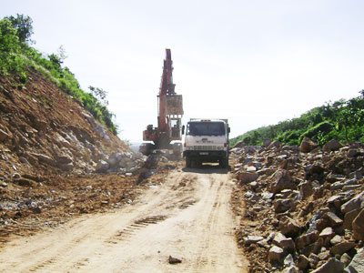 Vực dậy tiềm năng kinh tế khu vực Hố Mây