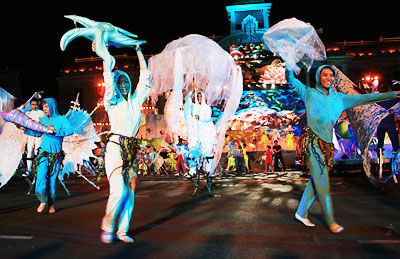 Lễ hội của người dân và dấu ấn về biển, đảo