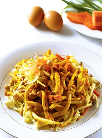 Món ăn: Nấm kim châm xào sa tế