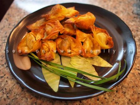 Món ăn: Hoành thánh giòn rụm