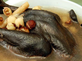 Mùa hè nên ăn thịt vịt