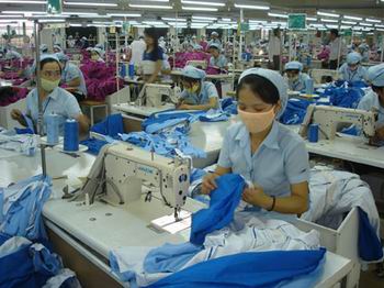 Doanh nghiệp trợ cấp tối thiểu 250.000 đồng/người cho lao động thu nhập thấp