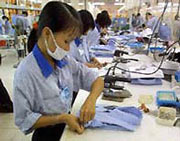 Xuất khẩu dệt may năm nay có thể đạt 13,5 tỷ