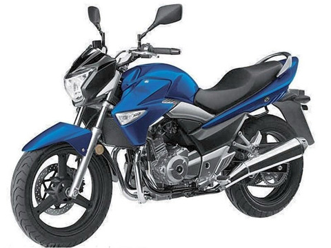 Suzuki BW250 - "baby" B-King cho Đông Nam Á