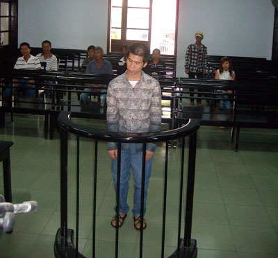 Chỉ vì nghiện ma túy…