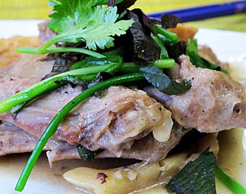 Món ăn: Cánh vịt nấu mẻ