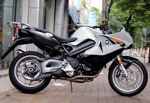 BMW F800ST ABS 2011 đầu tiên tại Việt Nam