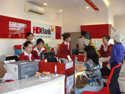 Nhiều chương trình tín dụng ưu đãi dành cho doanh nghiệp vừa và nhỏ