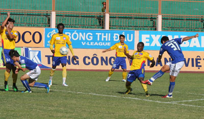 Đội khách thua quá dễ