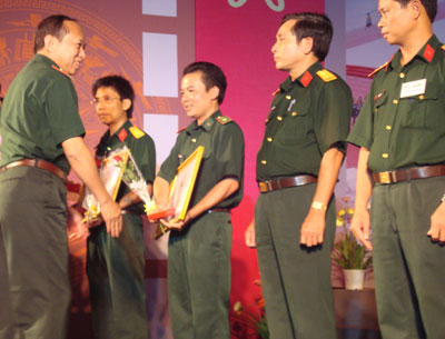 Mang đậm hơi thở cuộc sống