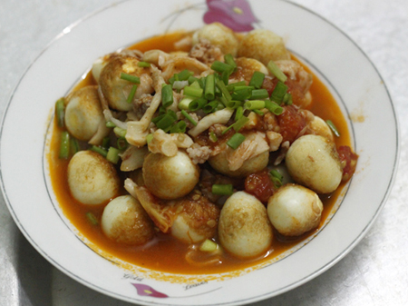 Món ăn: Trứng cút om nấm