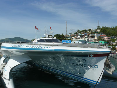 Tàu năng lượng mặt trời lớn nhất thế giới đến Nha Trang