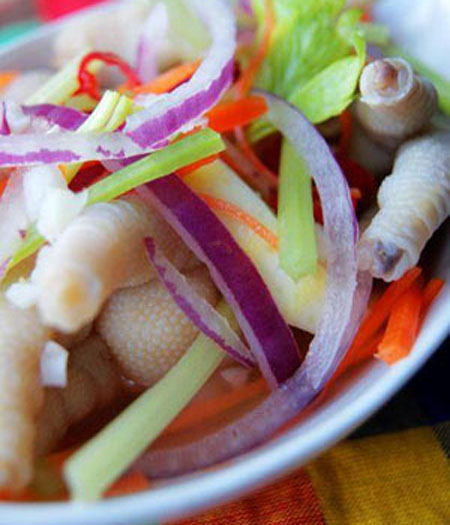Món ăn: Gỏi chân gà hành tây