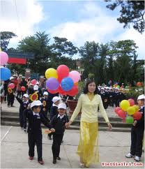 Mùa tựu trường mới