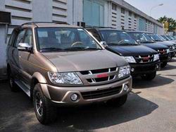 Ô tô dưới 10 chỗ áp dụng lệ phí trước bạ mới từ 15-10-2011