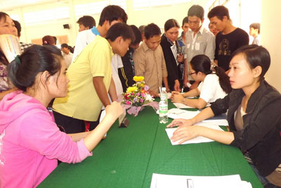 Đưa việc làm đến với người lao động