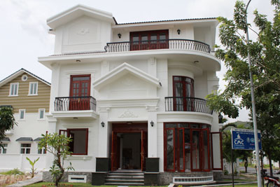 Vững vàng vượt qua khó khăn