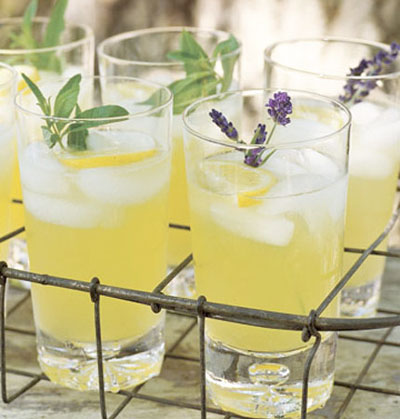 5 loại thực phẩm giúp loại bỏ độc tố cho da