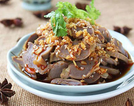 Món ăn: Giòn cay mề gà trộn xì dầu