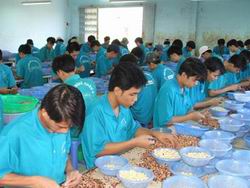 Bổ sung một số hành vi bị nghiêm cấm đối với cơ sở cai nghiện ma túy tự nguyện