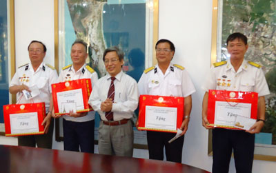 Gặp mặt các cựu binh tàu 235