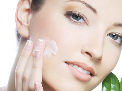 Mẹo trang điểm cho da mụn